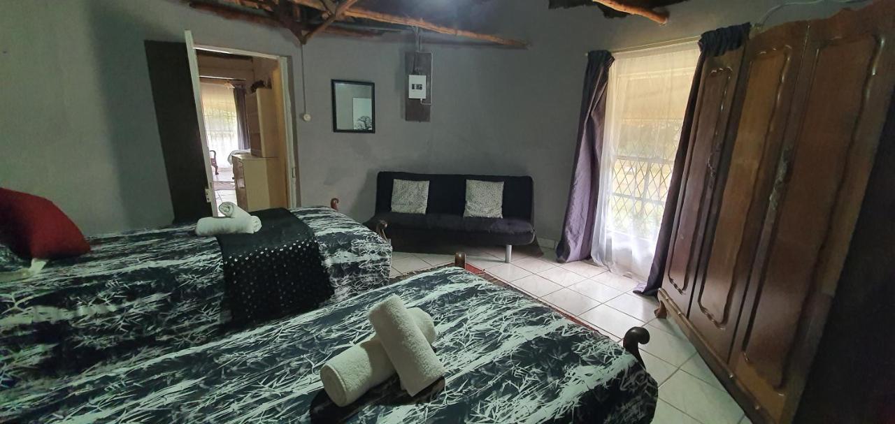 Drakensberg Bush Lodge And Backpackers Winterton Εξωτερικό φωτογραφία