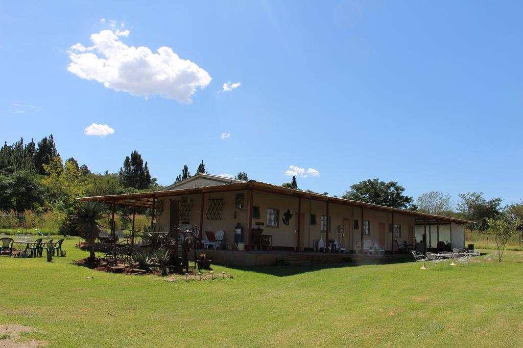 Drakensberg Bush Lodge And Backpackers Winterton Εξωτερικό φωτογραφία