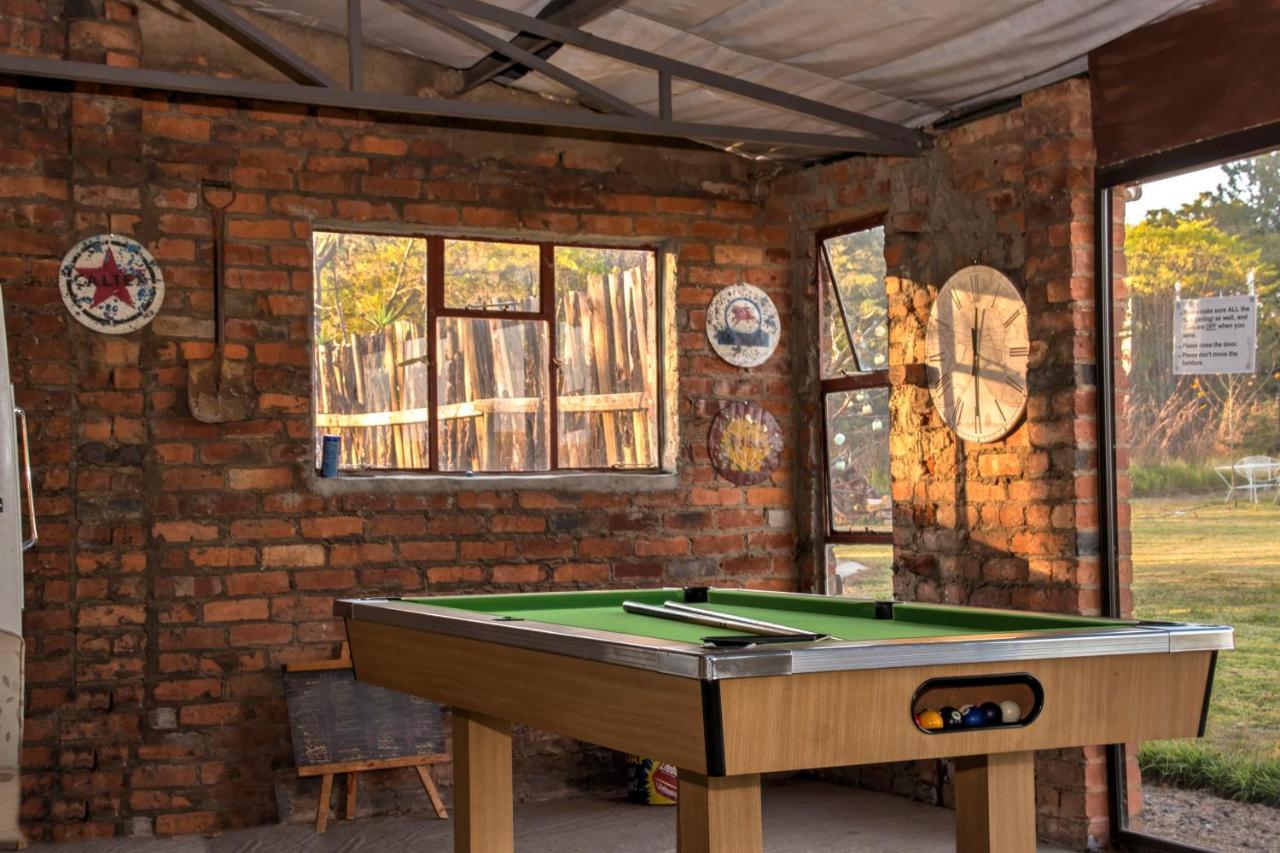 Drakensberg Bush Lodge And Backpackers Winterton Εξωτερικό φωτογραφία
