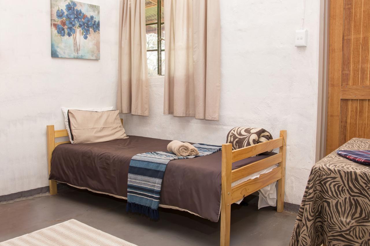 Drakensberg Bush Lodge And Backpackers Winterton Εξωτερικό φωτογραφία