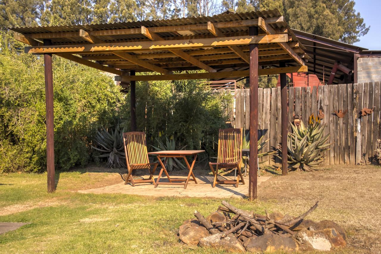 Drakensberg Bush Lodge And Backpackers Winterton Εξωτερικό φωτογραφία