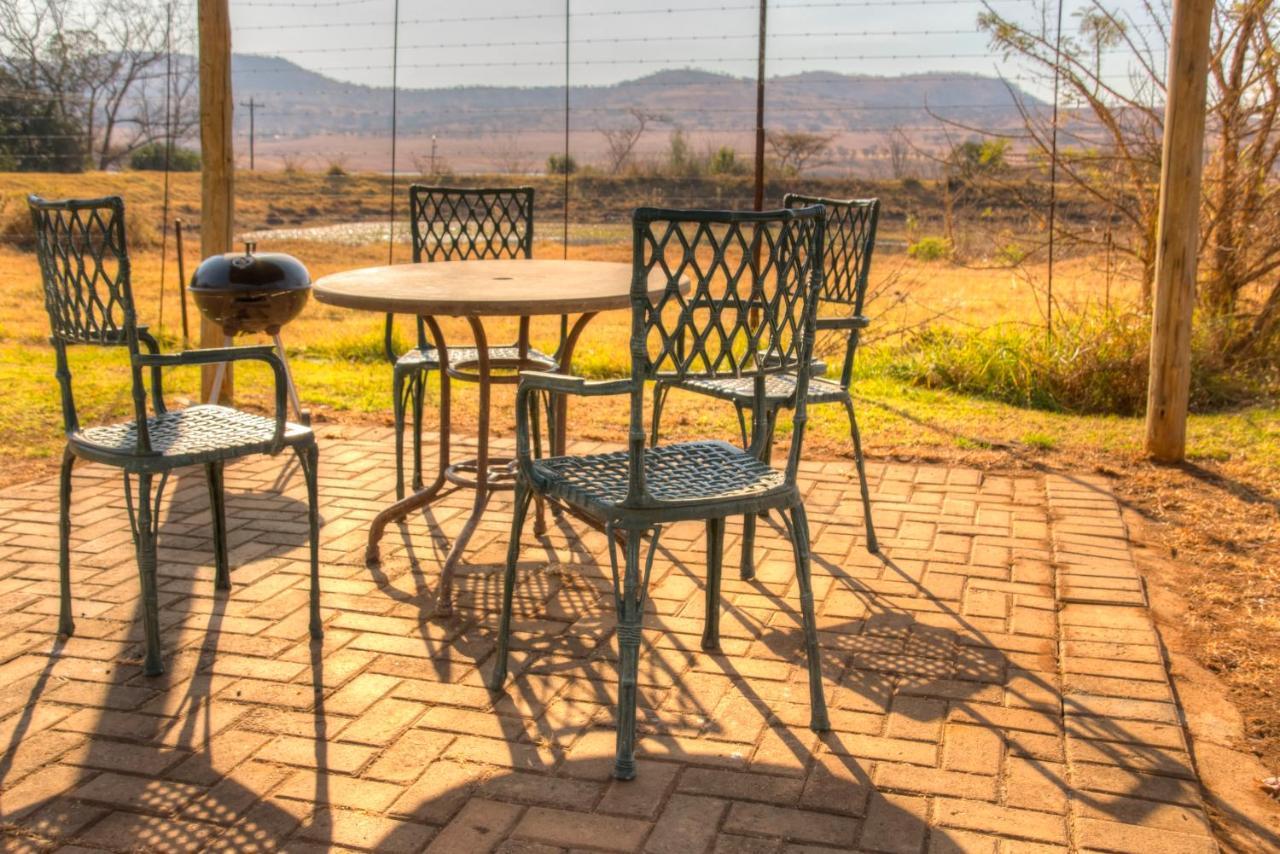 Drakensberg Bush Lodge And Backpackers Winterton Εξωτερικό φωτογραφία