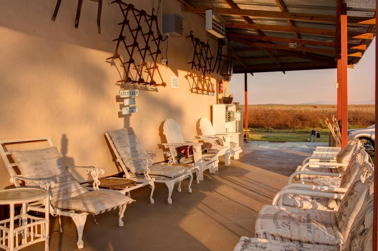 Drakensberg Bush Lodge And Backpackers Winterton Εξωτερικό φωτογραφία