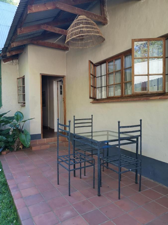 Drakensberg Bush Lodge And Backpackers Winterton Εξωτερικό φωτογραφία